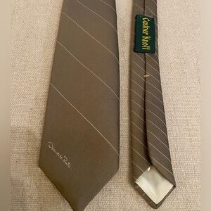 Vintage 80s OSCAR DE LA RENTA silk tie